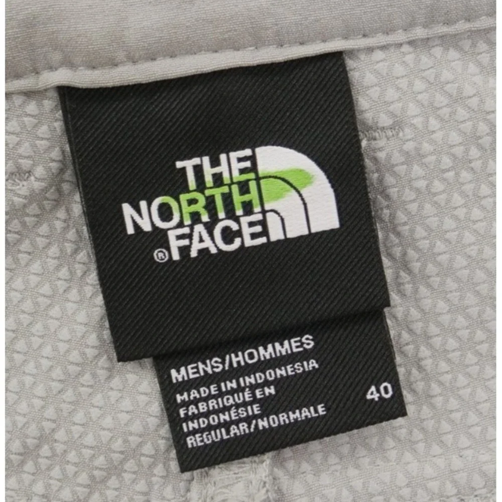 The North Face gently pre